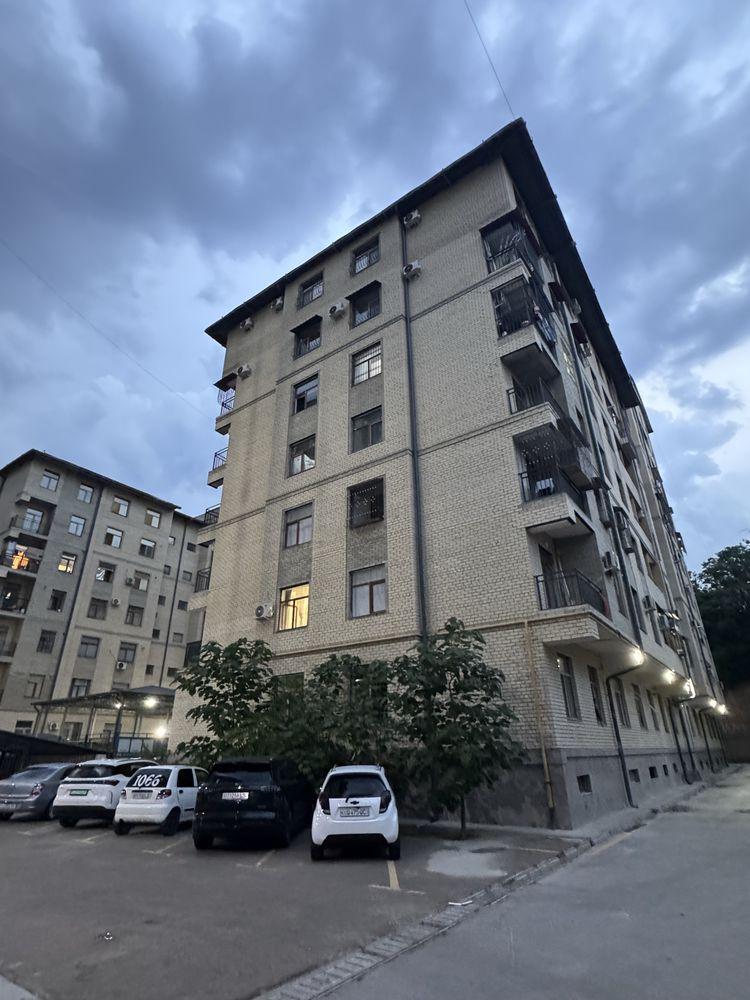 Kvartira, Квартира на Махтумкули — rasm 1