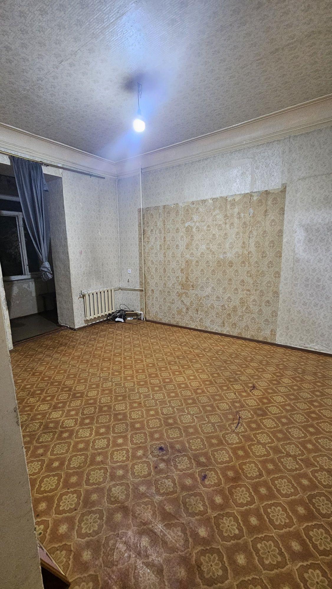 Квартира, Новомосковская — фото 1