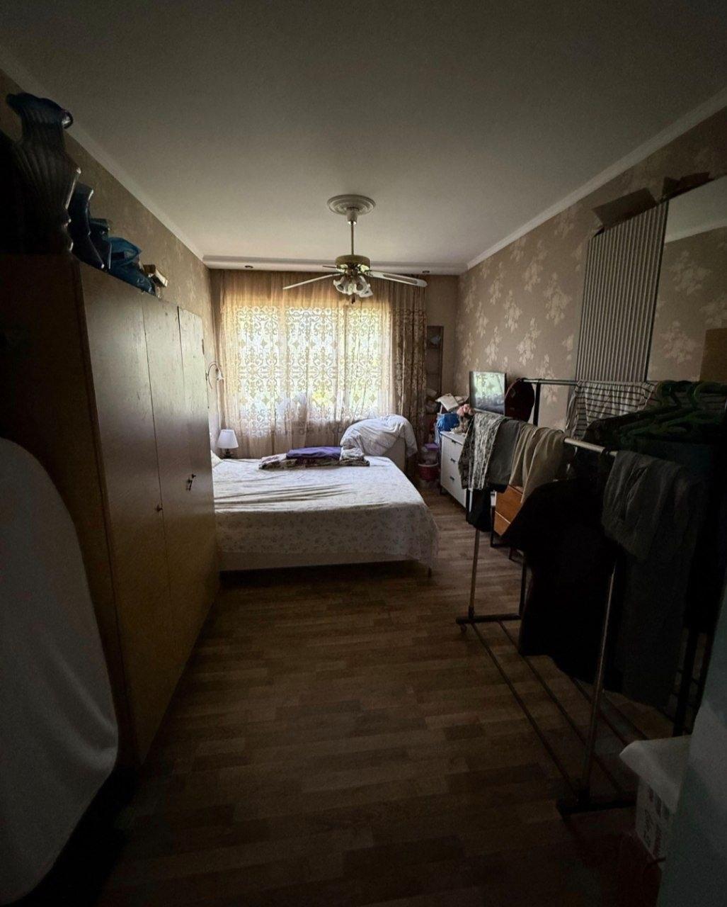 Apartment, Чиланзар 20 — photo 1