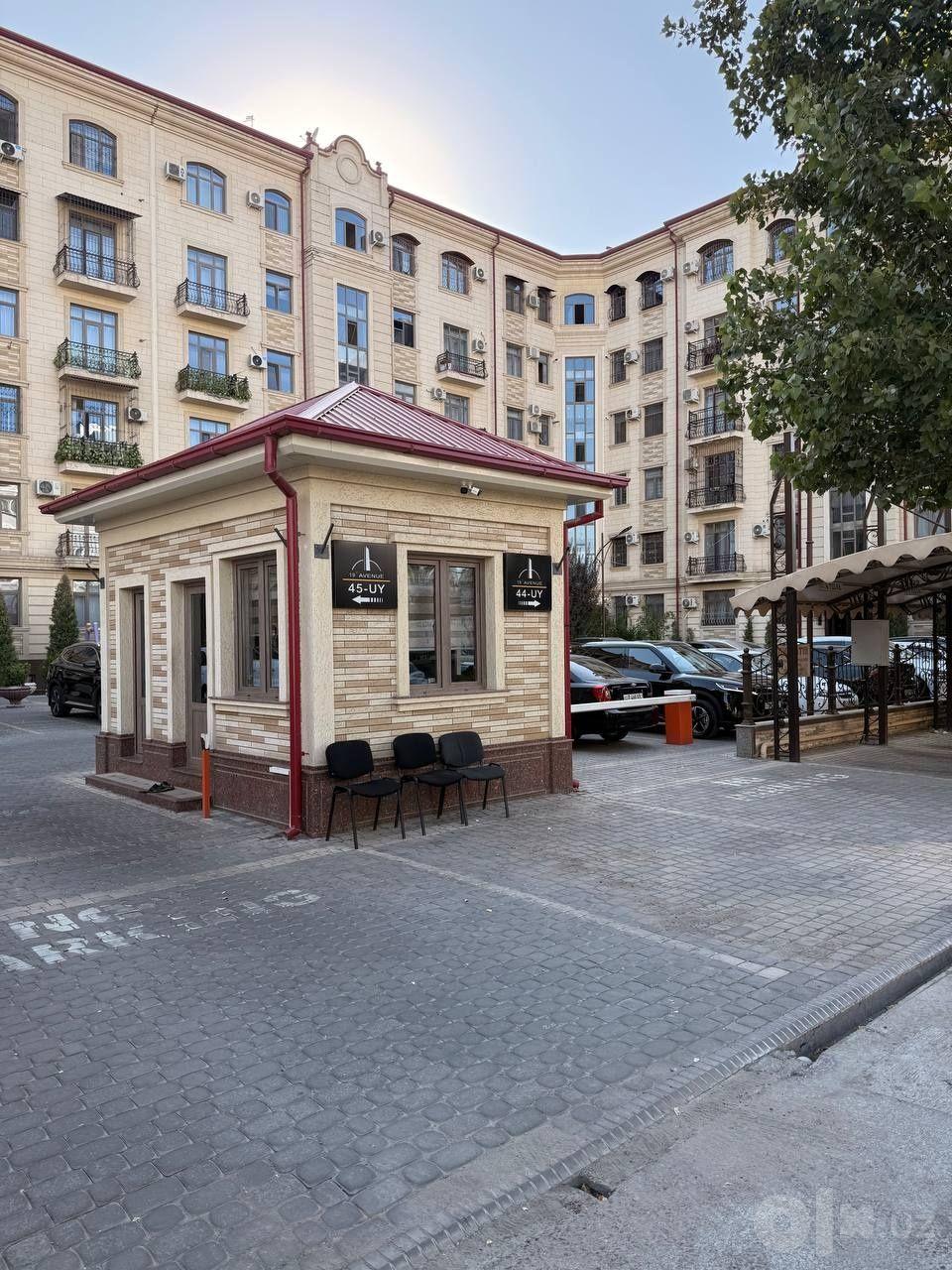 Квартира, Юнусабад 19 квартал — фото 1