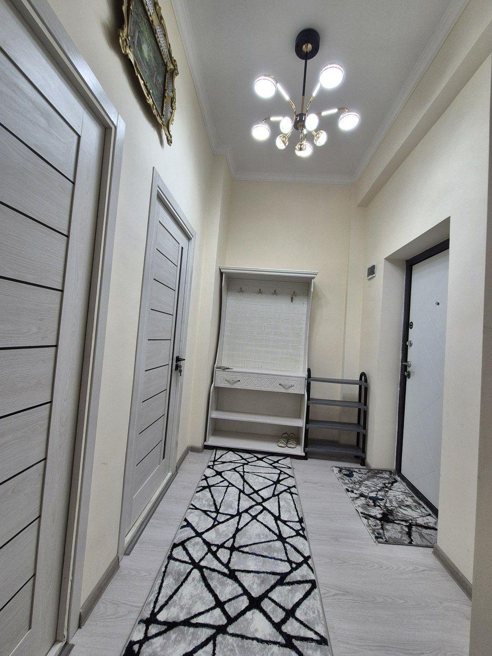 Room, 246-мактаб — photo 1
