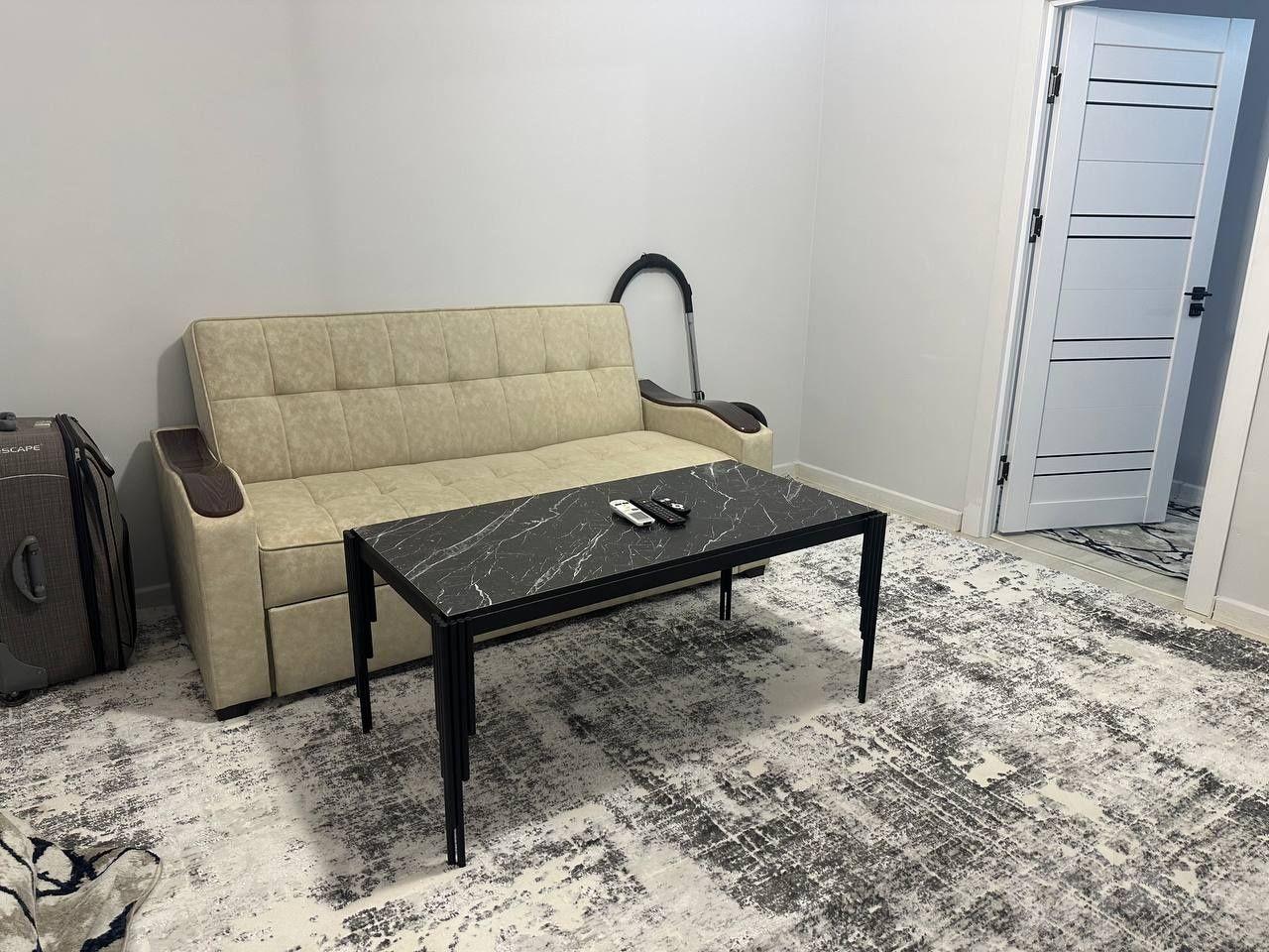 Apartment, Олмос — photo 1