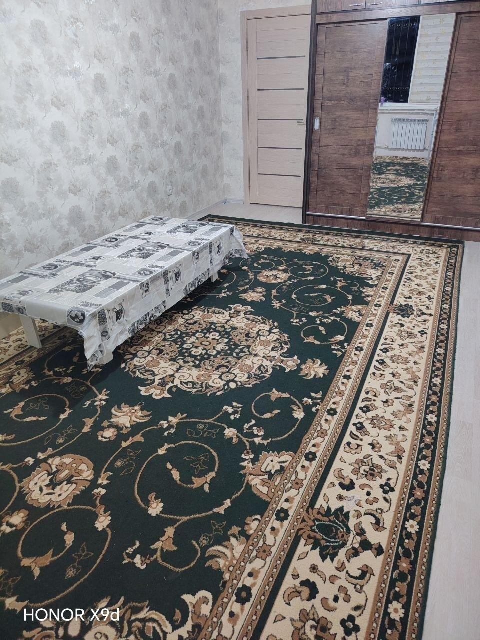 Xona, Дустлик метро — rasm 1