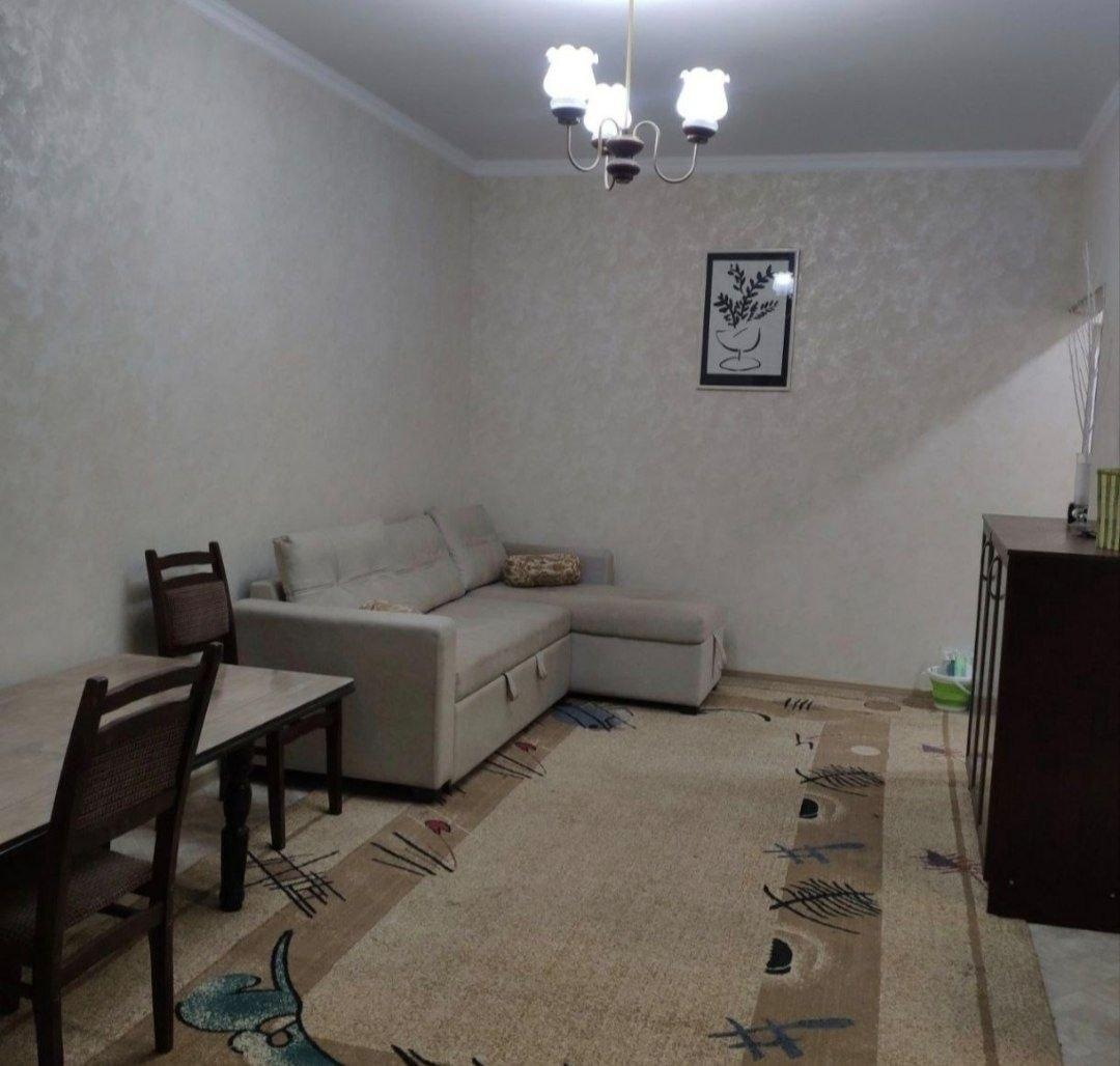 Apartment, Кафе Бухара — photo 1