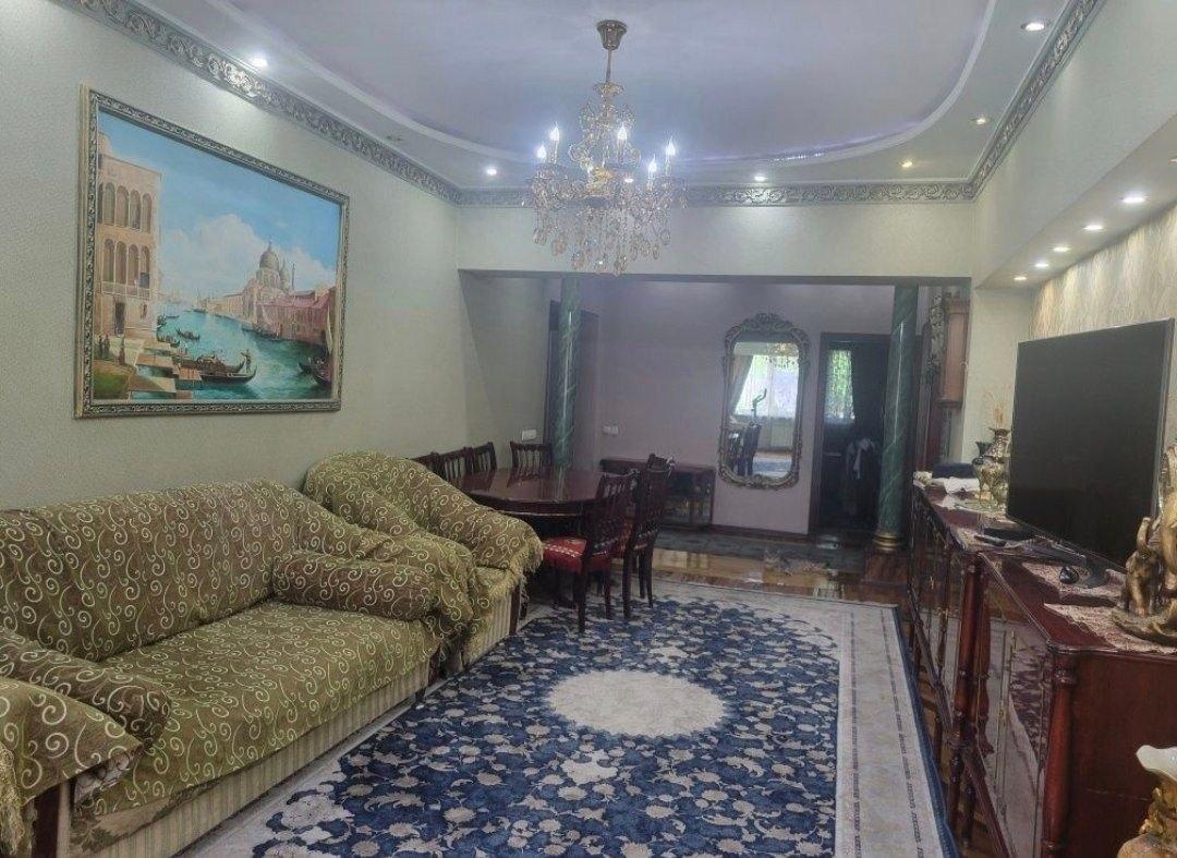 Квартира,  ЦУМ / м. Космонавтов / Голубые купола — фото 1