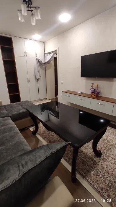 Apartment, Чилонзор-6 — photo 1