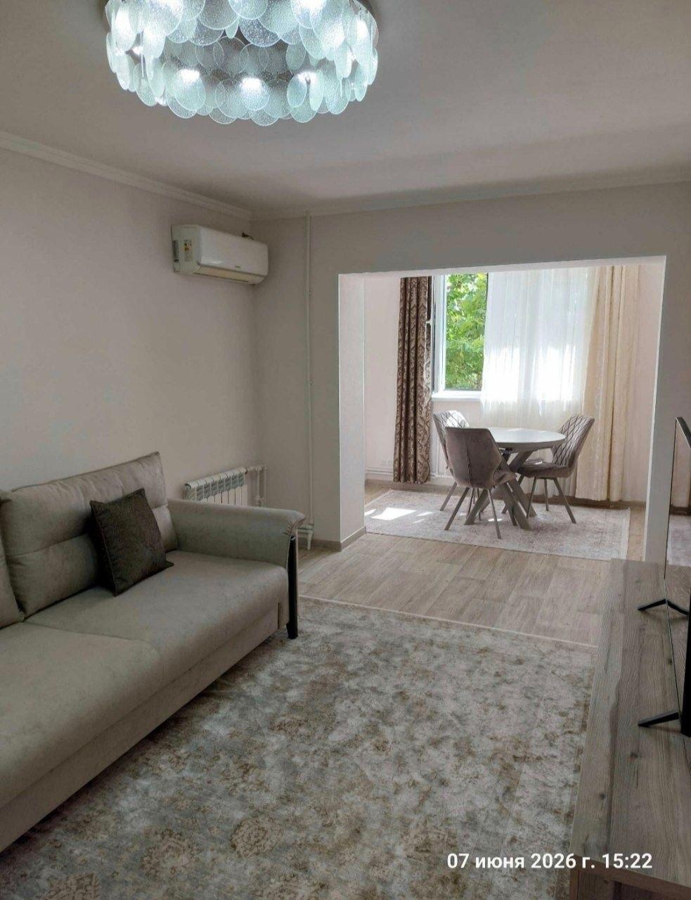 Apartment, Новомосковская — photo 1