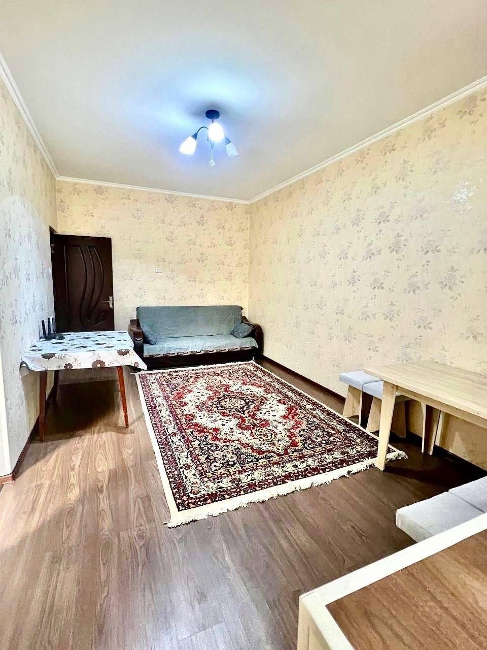 Квартира, 40 лет, крестик — фото 1