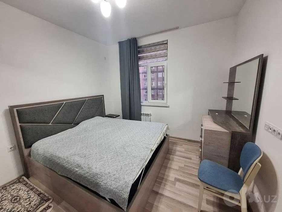 Apartment, Shota Rustaveli ko'chasi, Yakkasaroy — photo 1