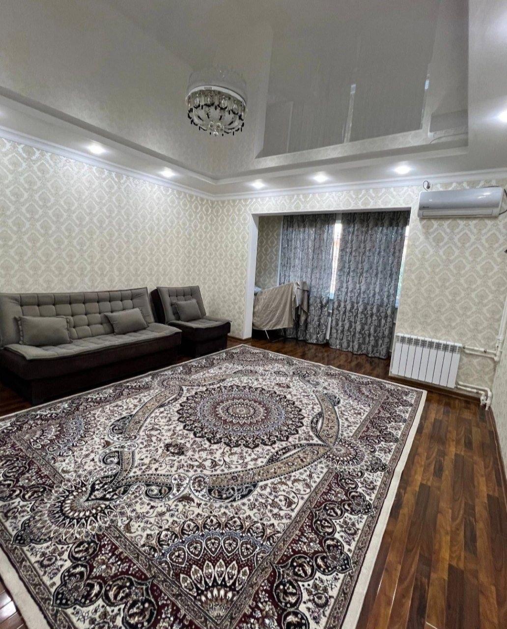 Квартира, метро Ойбек — фото 1