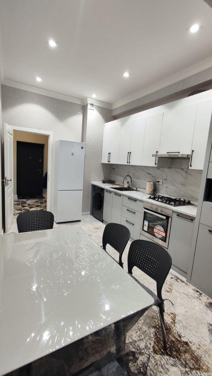 Apartment, метро 2 ой бекат — photo 1