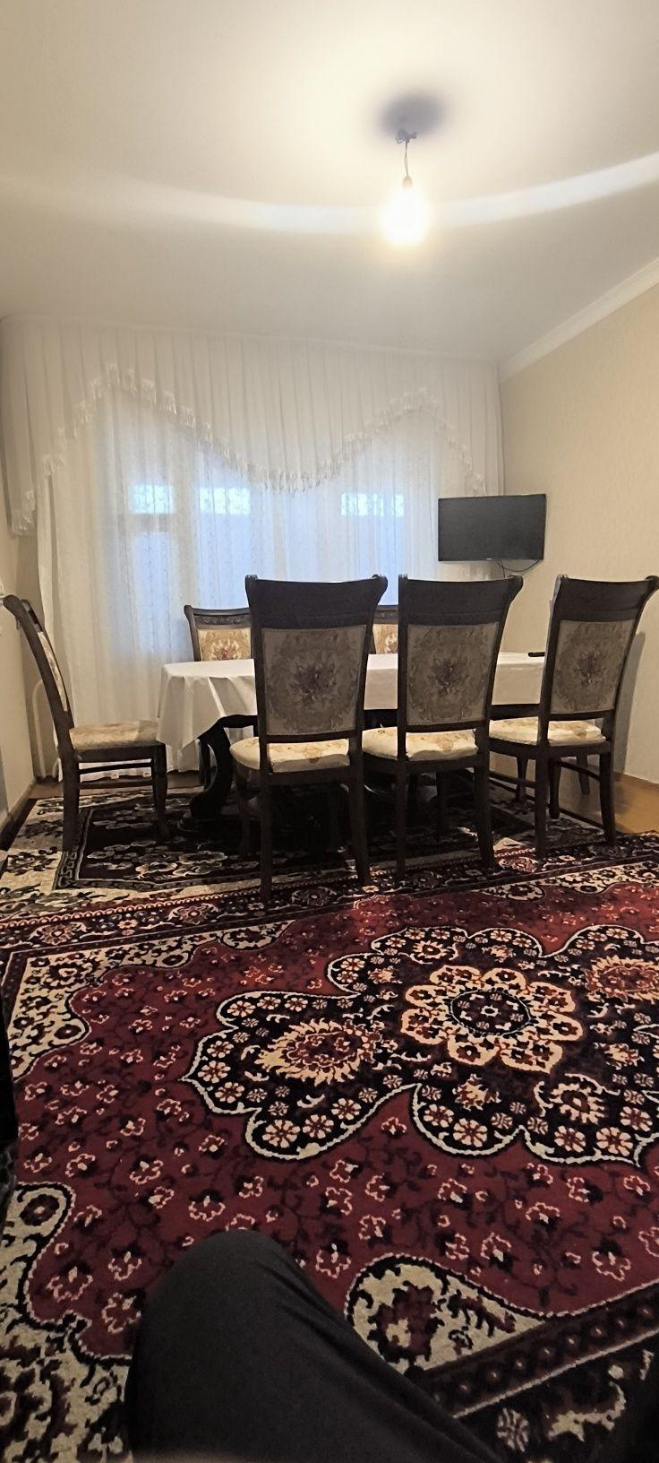 Apartment, Ретро ресторан, Глобус гостиница — photo 1