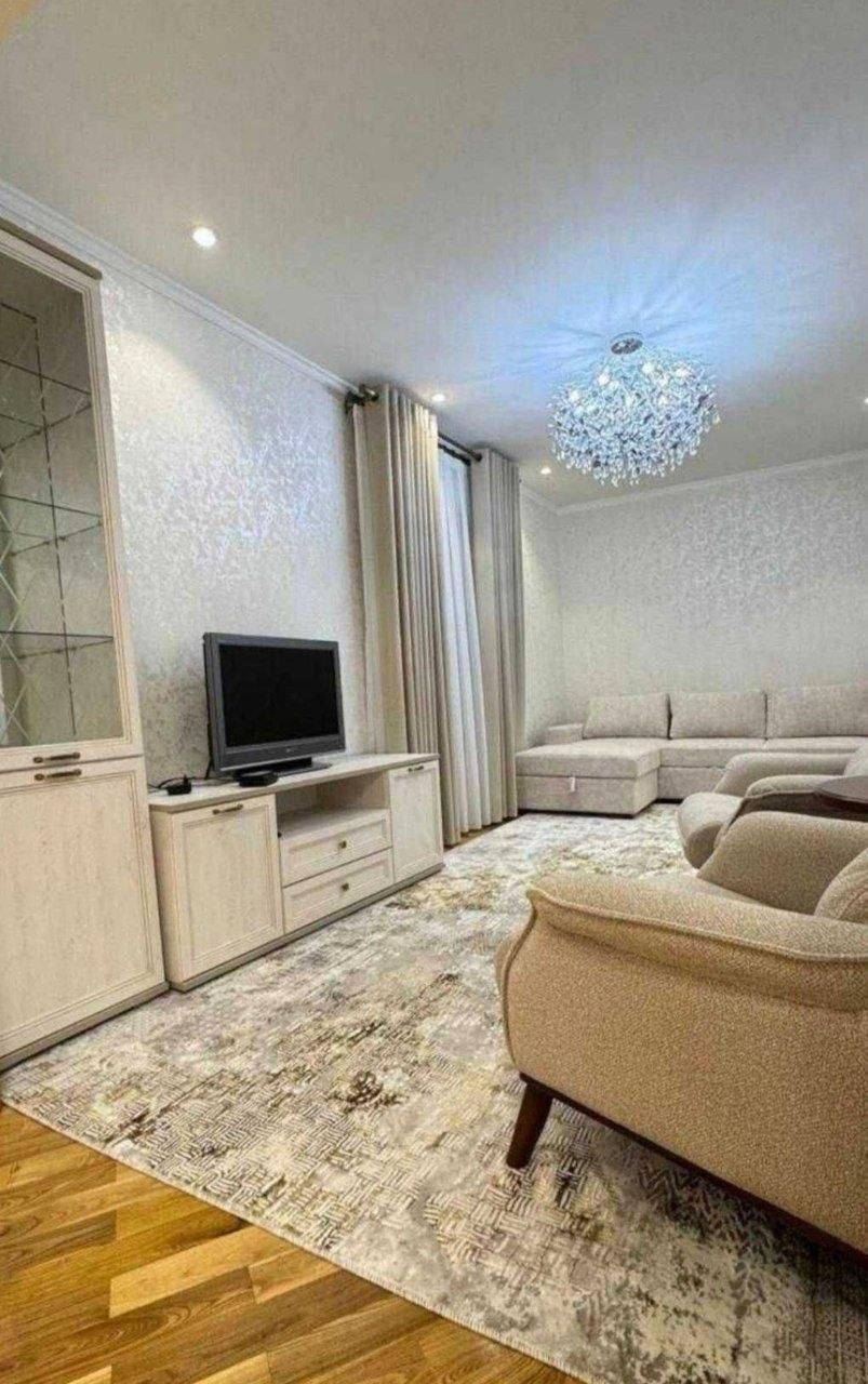 Apartment, Экопарк, Ц-1 (дом 30) — photo 1
