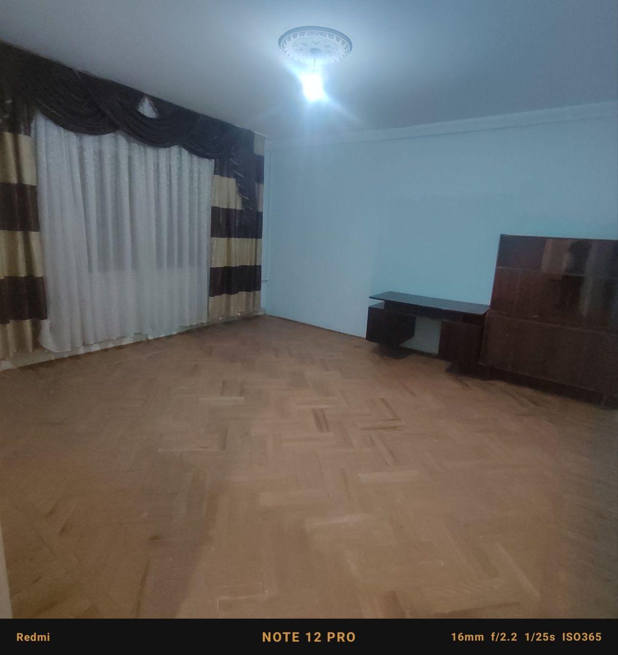 Комната, megaplanet oldida metro 200metr — фото 1