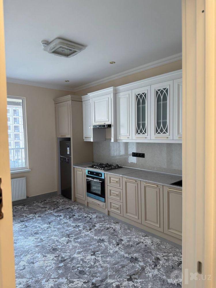 Apartment, улица Толарык, 4-й этаж, 4-й подъезд — photo 1