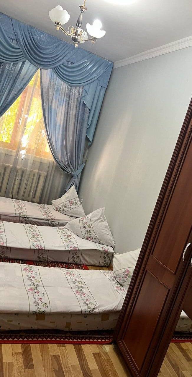 Room, Чилонзор-11 — photo 1