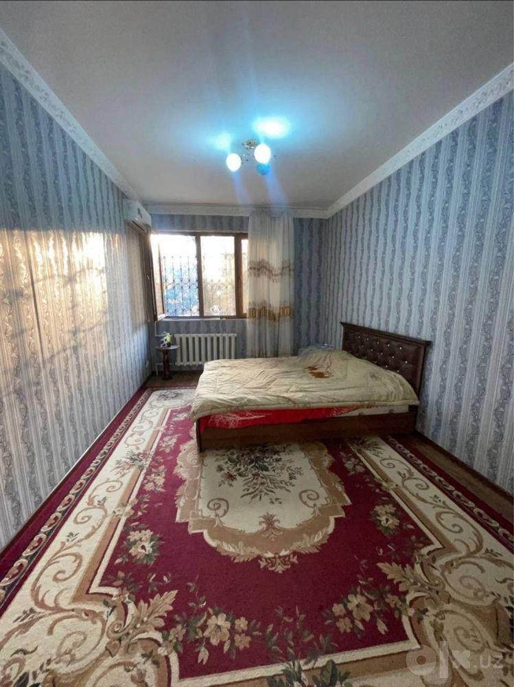 Room, Станция метро Мирзо-Улугбек — photo 1