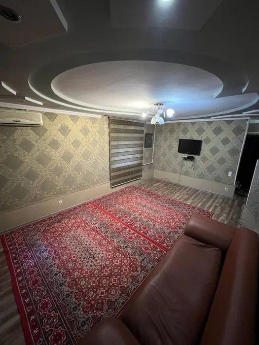 Apartment, Чиланзар 2 — photo 1