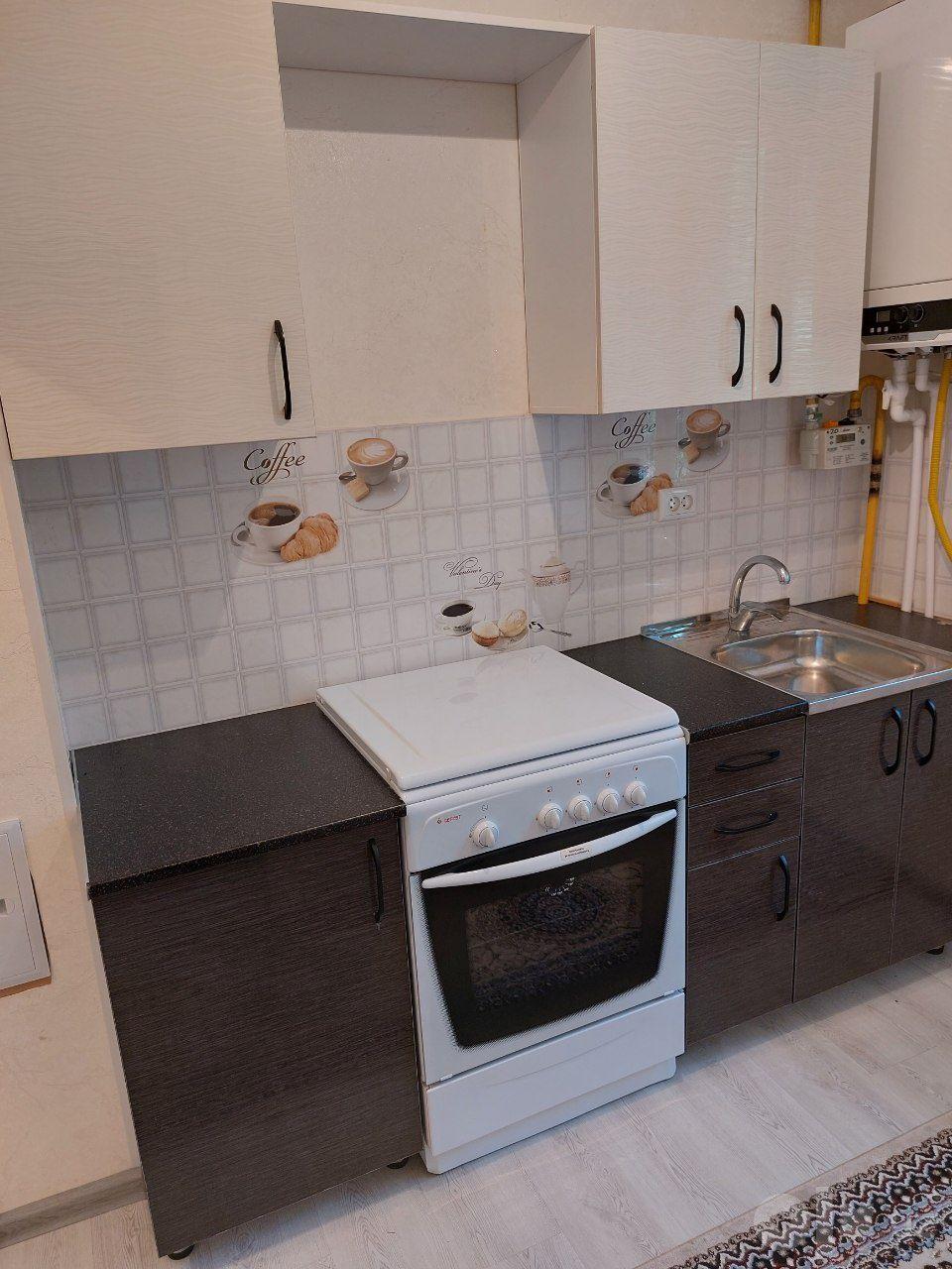 Apartment, Юнусабад 4 — photo 1