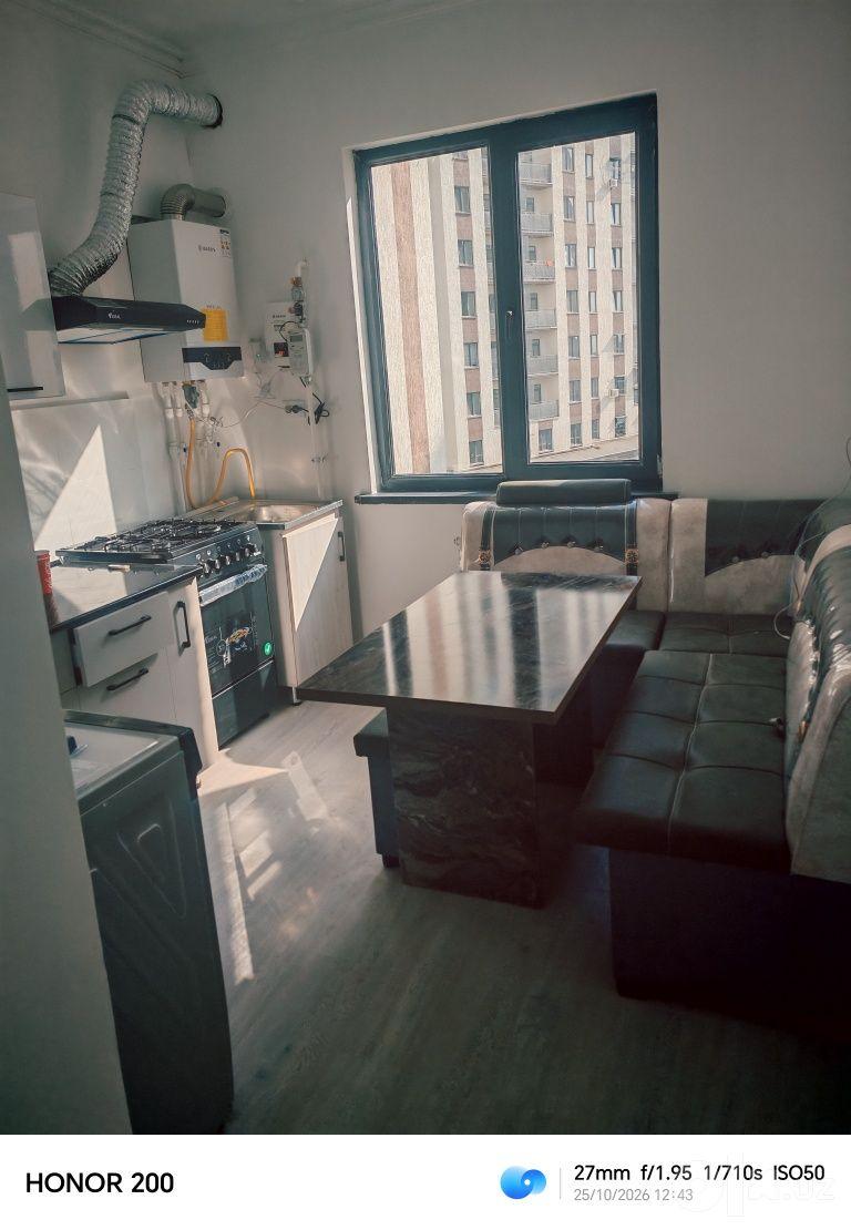 Apartment, Станция метро Чинор — photo 1
