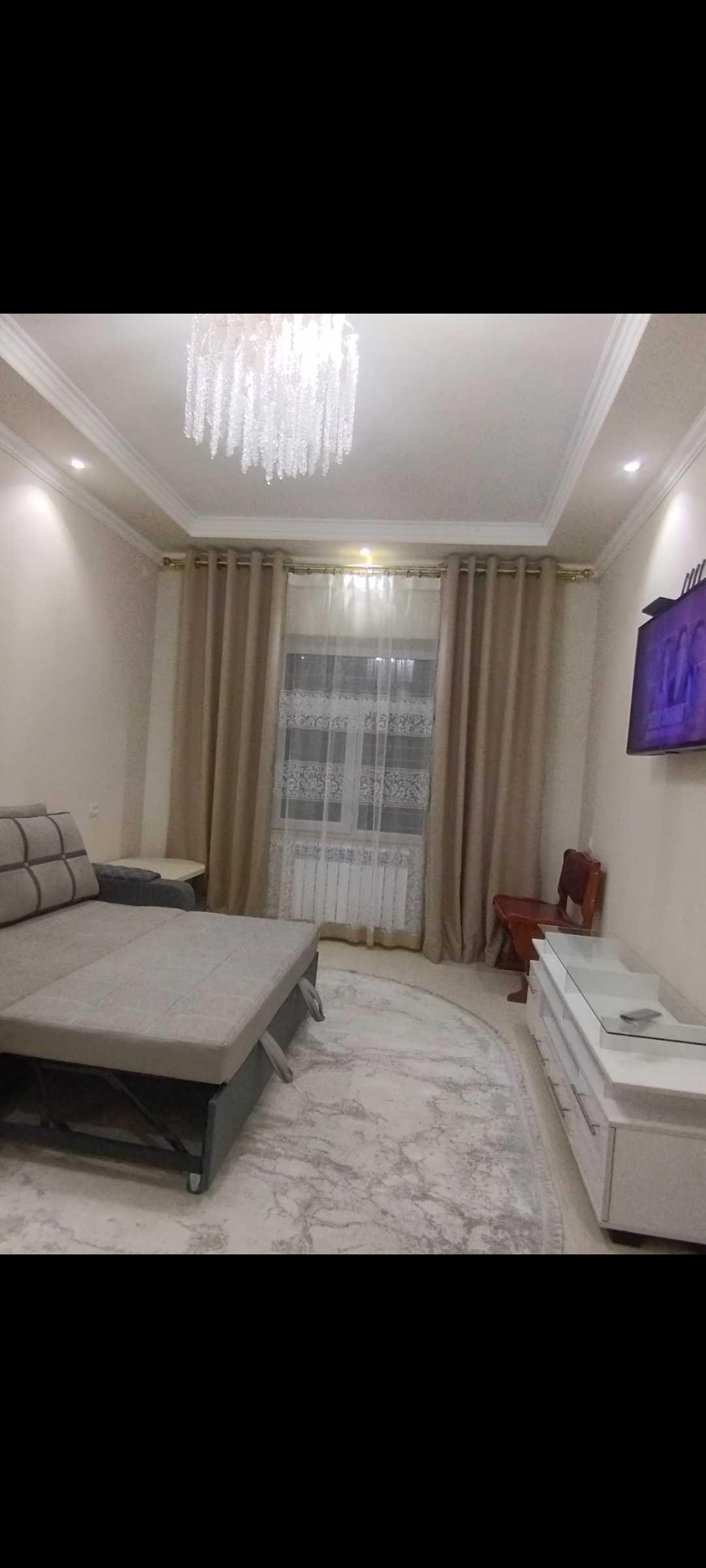 Apartment, Ориентир школа 100, сзади Братских — photo 1