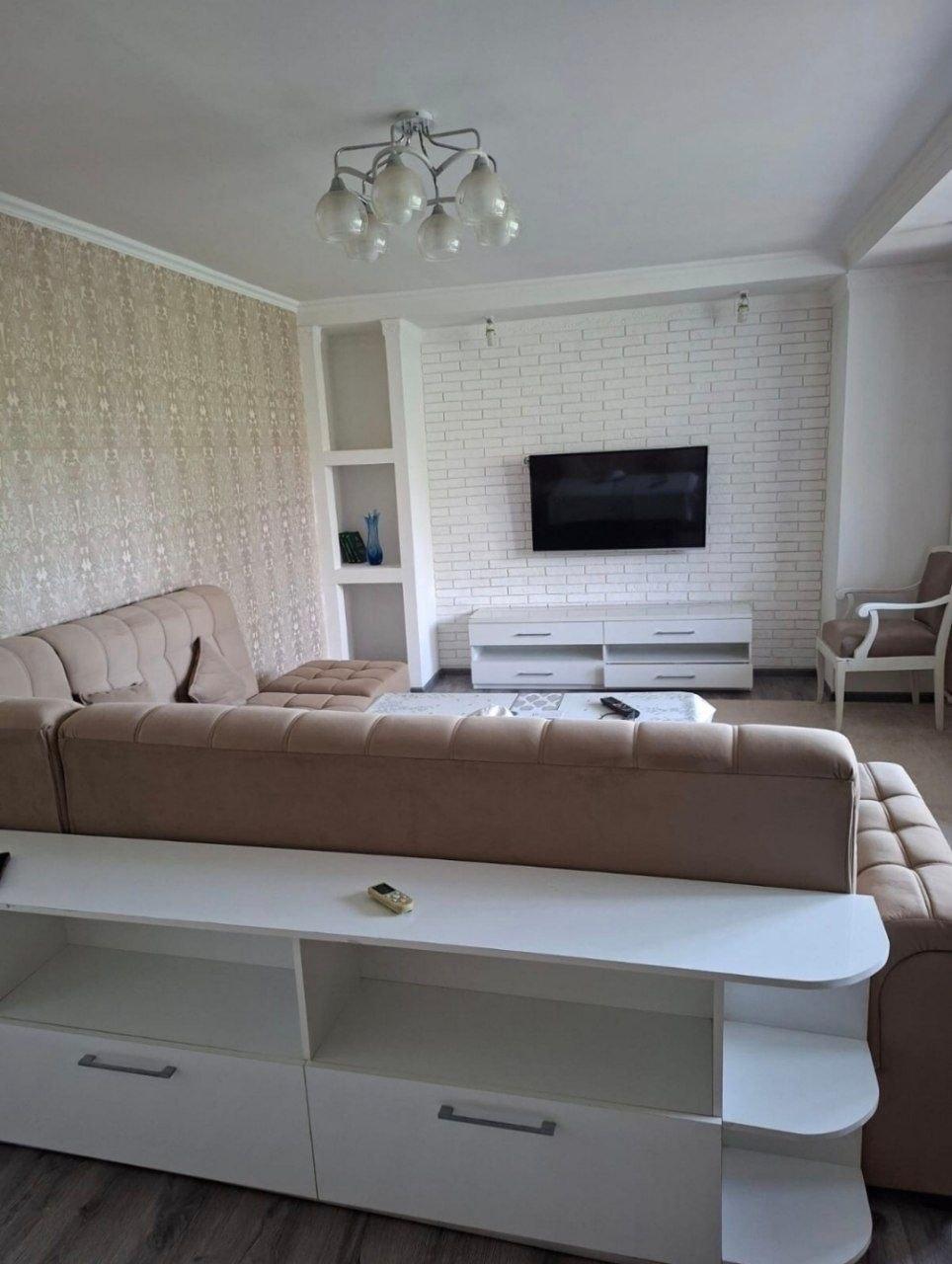 Apartment, Метро Хамида Алимджана — photo 1