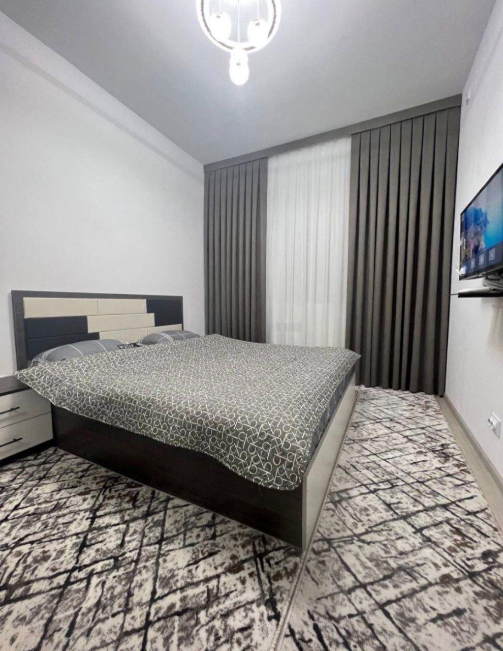 Apartment, Яшнабад — photo 1