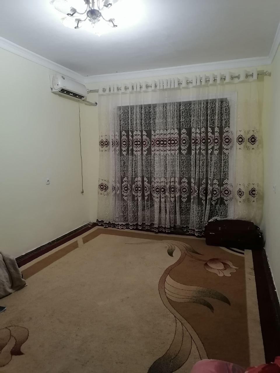Room, Юнусобод-14 — photo 1