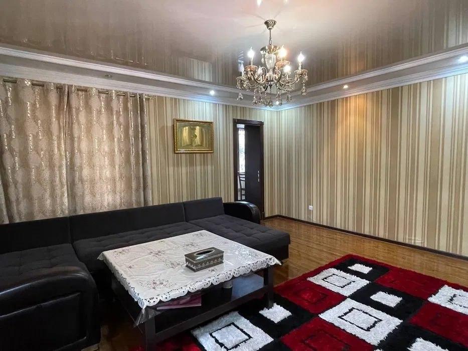 Apartment, Ц-13, Лабзак, Абай Корзинка — photo 1